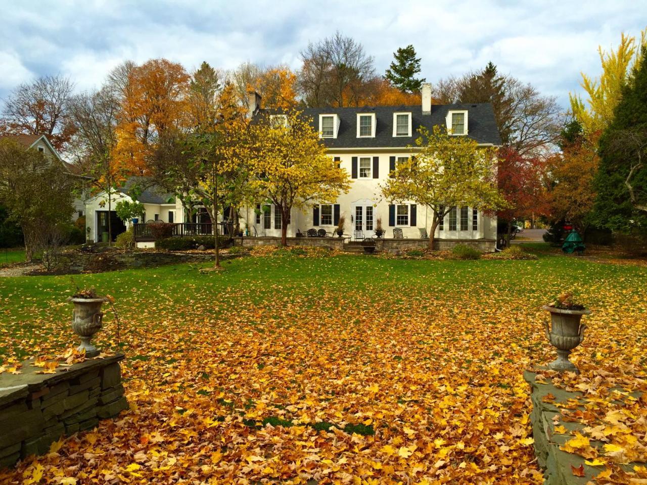 10 Fitch Luxurious Romantic Inn Auburn Exterior photo